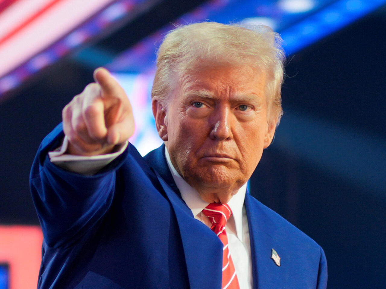 Trump amenință cu blocarea Strâmtorii Ormuz după negocierile eșuate cu Iranul