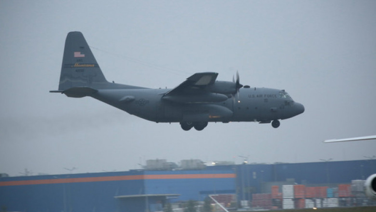 România trimite în Turcia trei aeronave cu 60 de salvatori la bord 