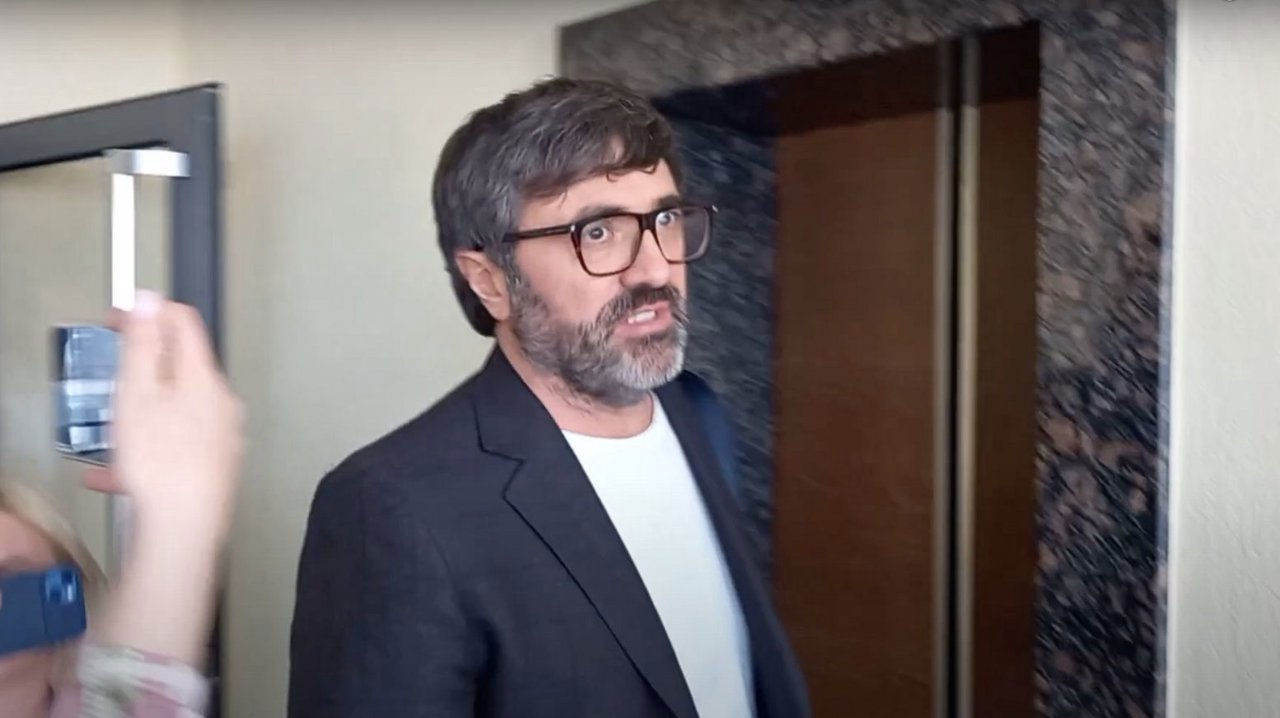 Ședință fără Andronachi: Fostul deputat democrat trebuia să depună declarații, dar este plecat peste hotare după tratamentul de la Viena