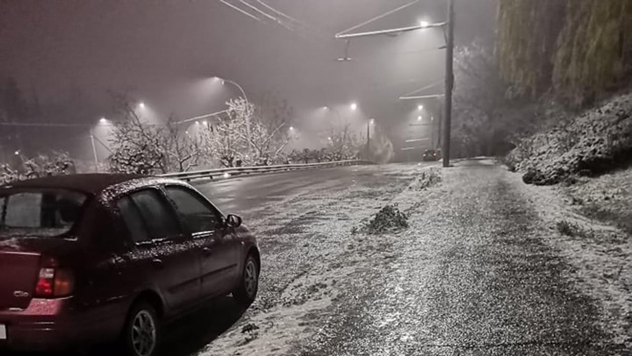 Polei și ghețuș pe traseele din centrul și nordul țării