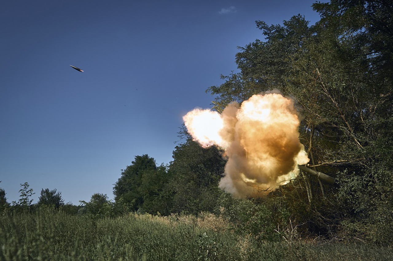 Russian forces continue their attacks on the Ukrainian cities of Avdiivka and Kherson