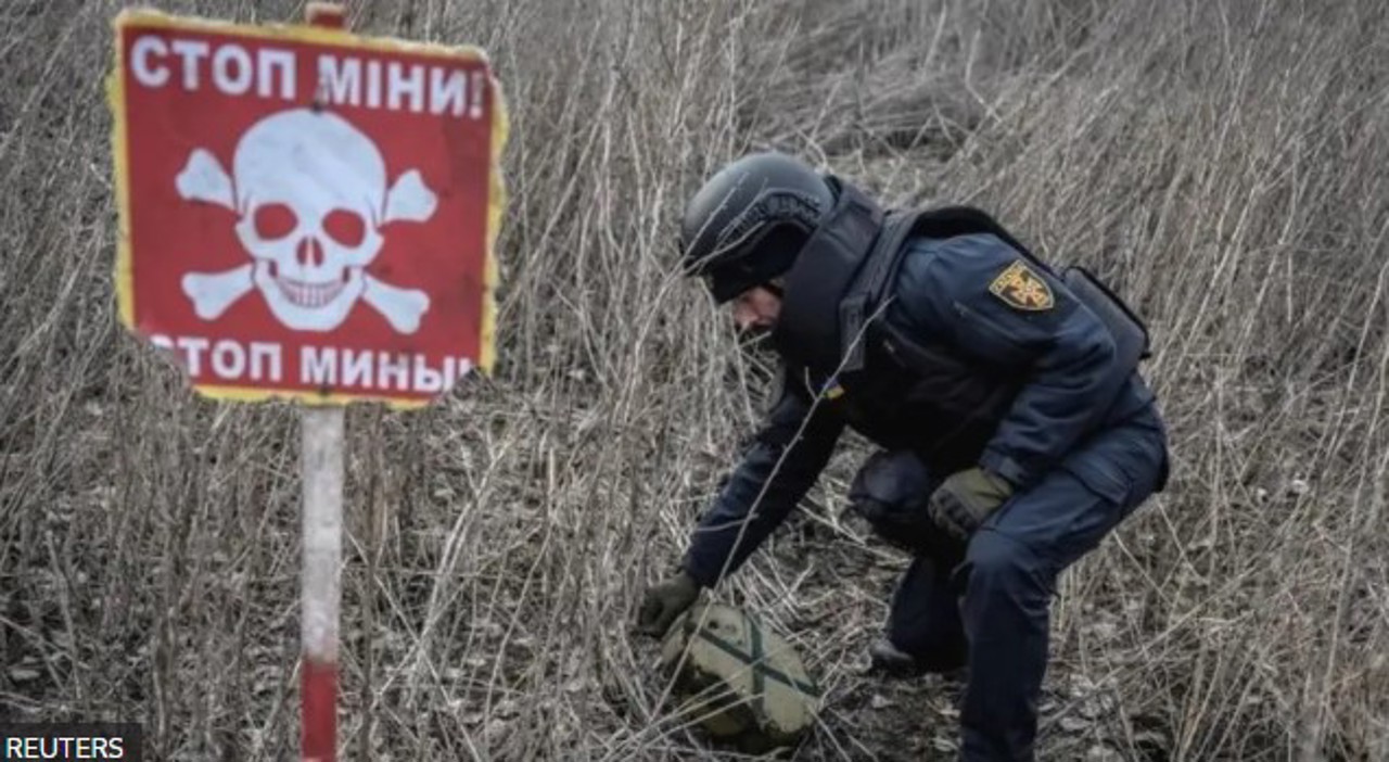 Japan, Cambodia to help remove landmines from Ukraine