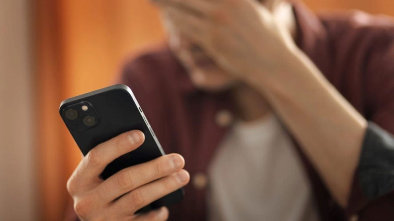 Tractoare care nu au ajuns niciodată la cumpărători: Escrocherie de peste jumătate de milion de lei, deconspirată la Chișinău