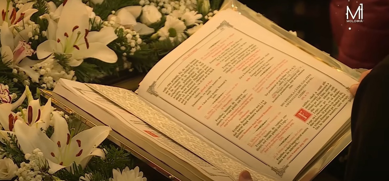 LIVE // Christmas religious service from the "Saint Dumitru" church in Chisinau