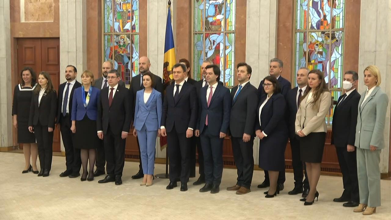 Майя Санду после инаугурации Кабинета министров: «Задача нового правительства – обеспечить безопасность граждан»