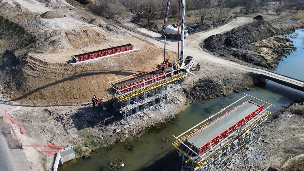 Reabilitarea podului de la Bălți avansează: 80% din lucrări sunt finalizate