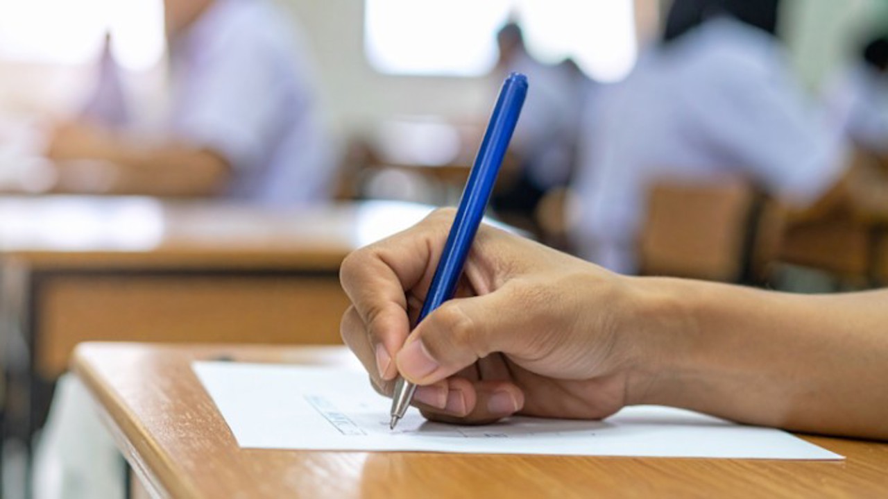 Peste 30 de mii de absolvenți de gimnaziu au susținut primul examenul - la Istorie  