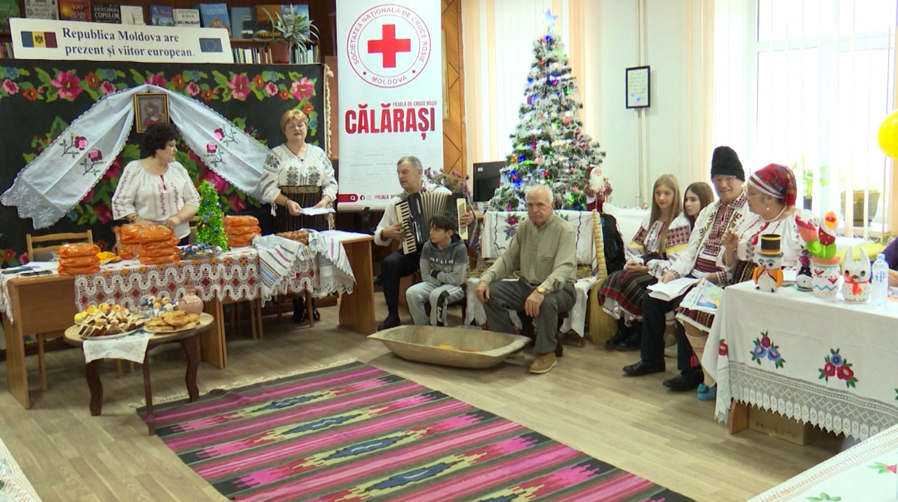 Reading and traditions mark year-end session at Grigore Vieru library in Calarasi