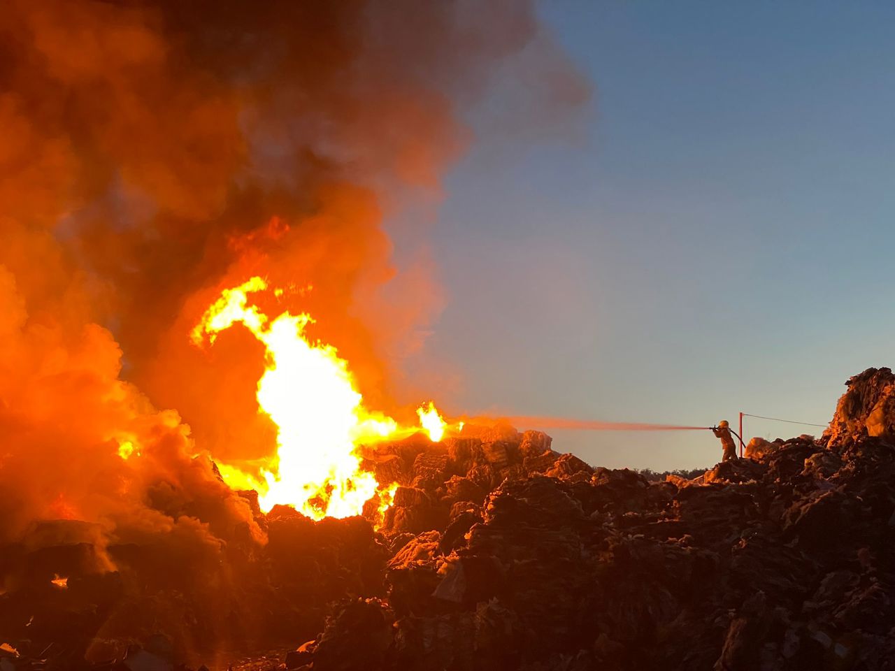 Strong fire at a warehouse of plastic materials in Russia