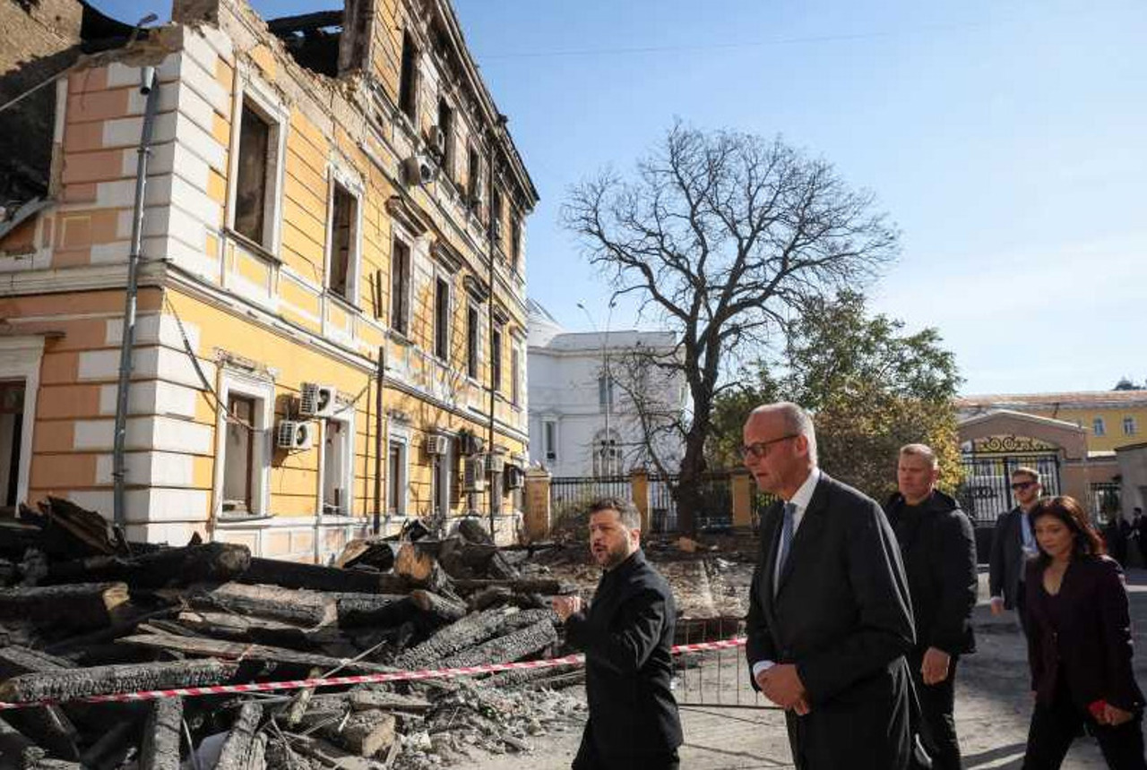 Friedrich Merz to Putin: "Stop this war"