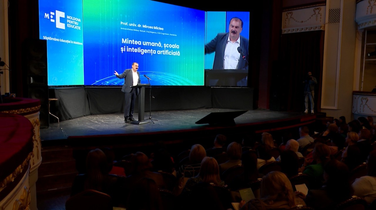AI's growing presence discussed on day three of Education Week