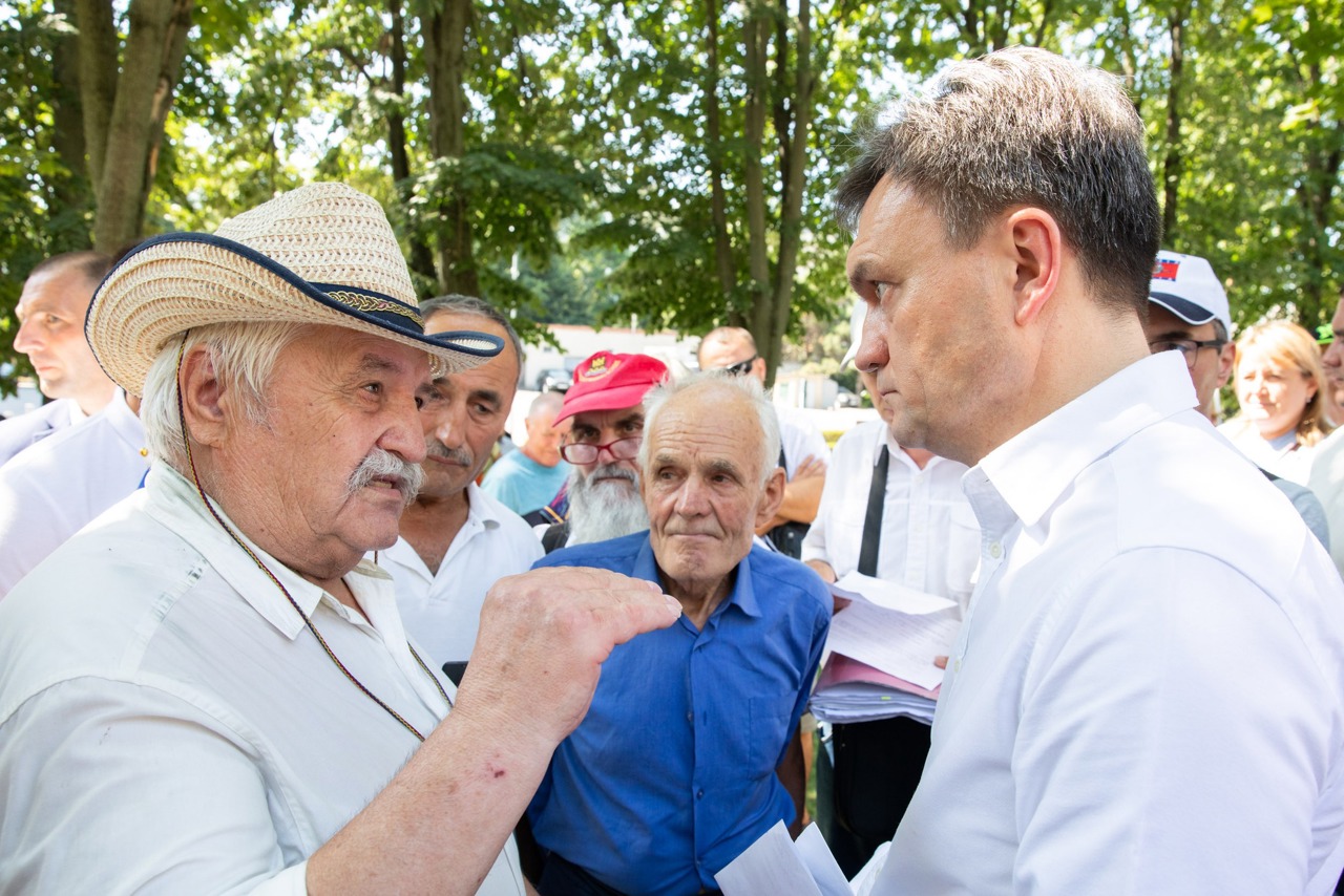 Dorin Recean, la discuții cu cetățenii: „Democrația noastră este mai puternică prin participarea voastră”