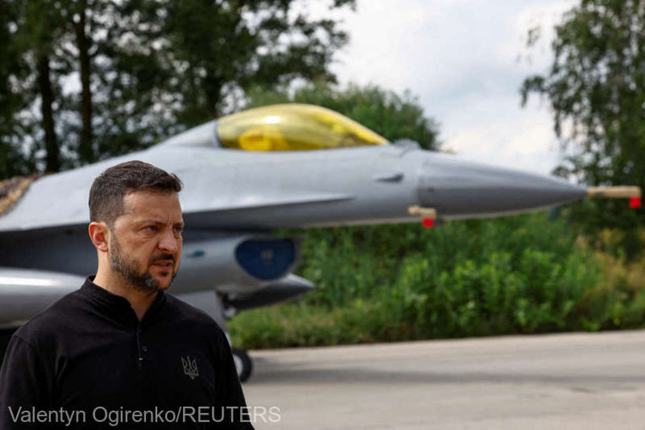 Zelenski a prezentat oficial primele avioane F-16 ajunse în Ucraina  