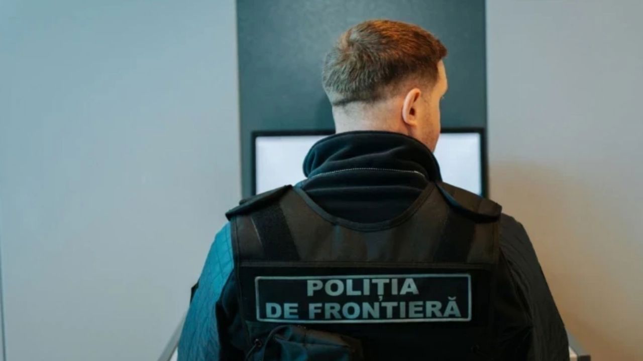 Condamnat la închisoare și amendat cu 250 de mii de lei pentru tentativă de mită la Aeroport pentru 13 pretinși „studenți” turci 