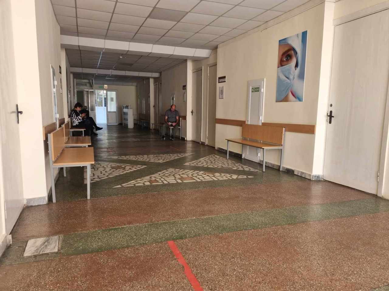 Rata de vaccinare împotriva COVID-19 scade dramatic în R. Moldova, iar zeci de mii de doze de vaccin expiră în câteva luni