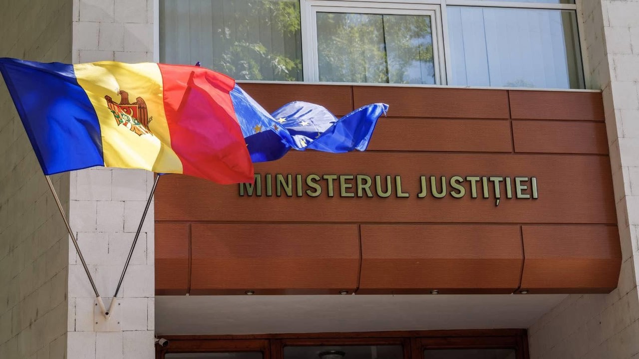 Comisia de la Veneția confirmă compatibilitatea mecanismului mixt de evaluare a judecătorilor cu standardele UE