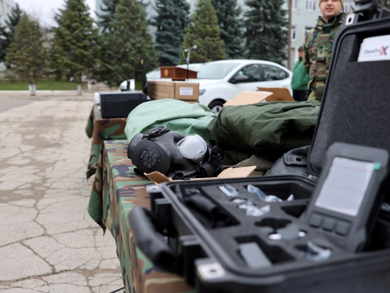 Militarii Armatei Naționale au primit noi echipamente de protecție din partea Alianței Nord-Atlantice 