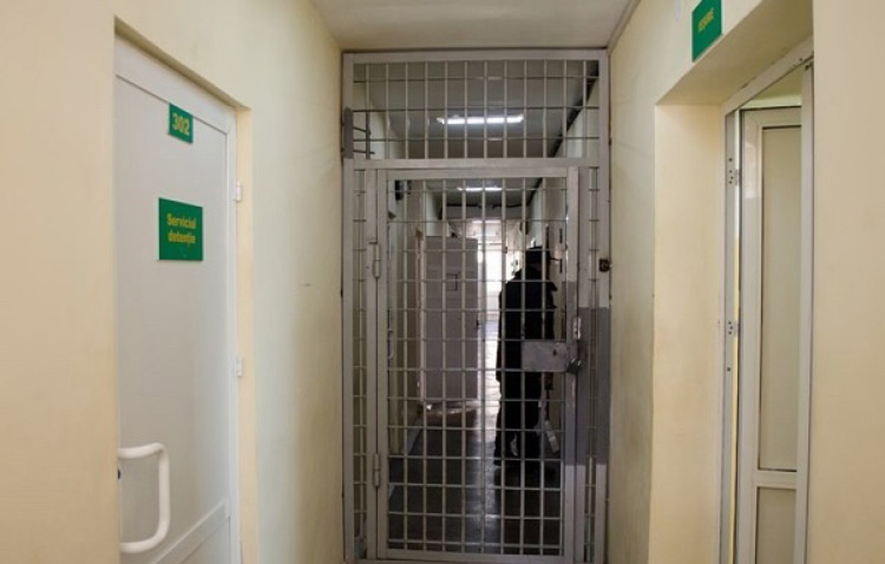 Vladimir Andronachi și Victor Osipov, în arest preventiv pentru încă 30 de zile în dosarul „duty-free”