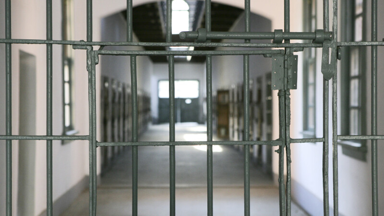 Сотрудницу полиции приговорили к четырём годам тюрьмы за смертельное ДТП в Сынжере