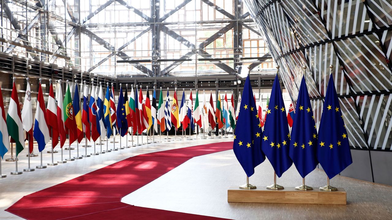Consiliul European: Liderii nu au ajuns la un acord asupra pachetului de ajutoare de 50 miliarde EUR pentru Ucraina — o nouă întâlnire în ianuarie