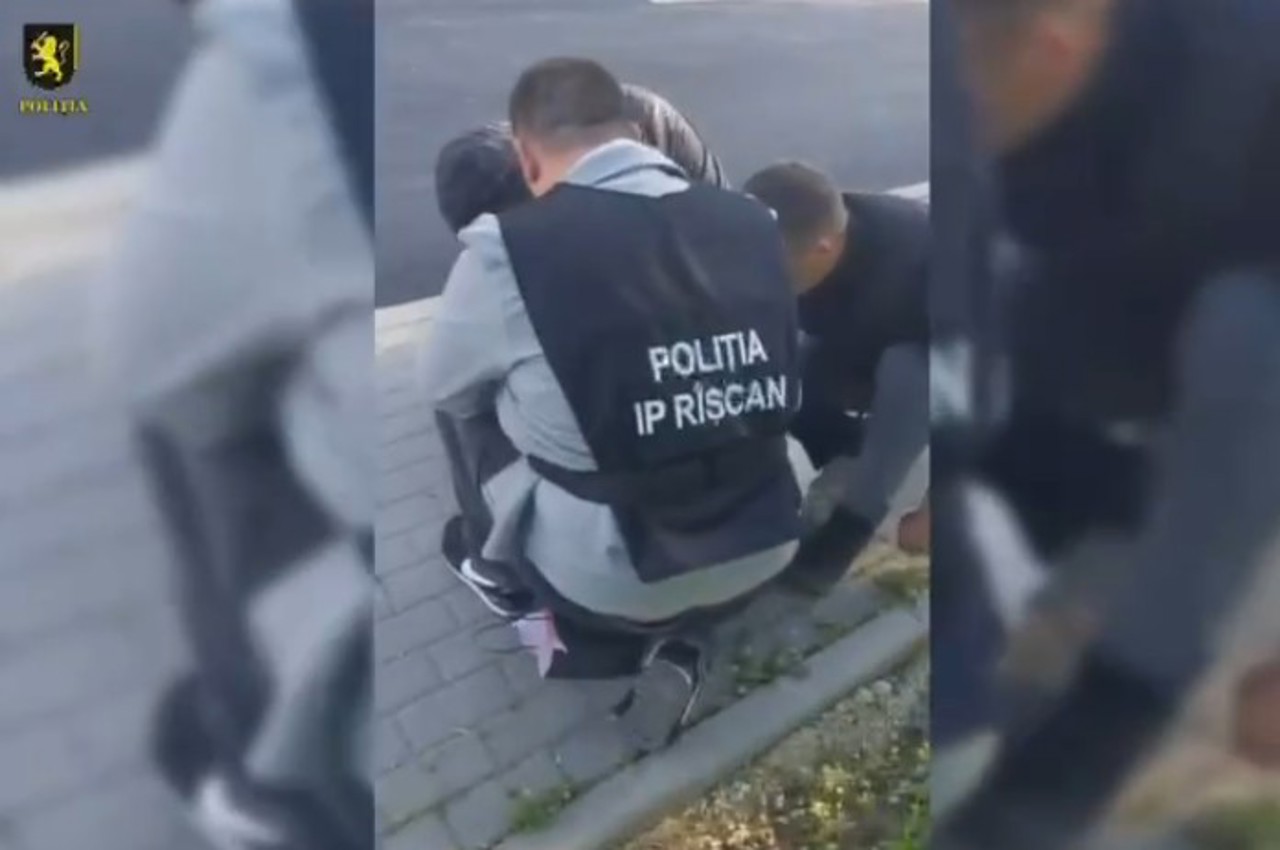 Tineri din Chișinău, reținuți pentru că ar fi convins o femeie din Râșcani să transmită peste un milion de lei 