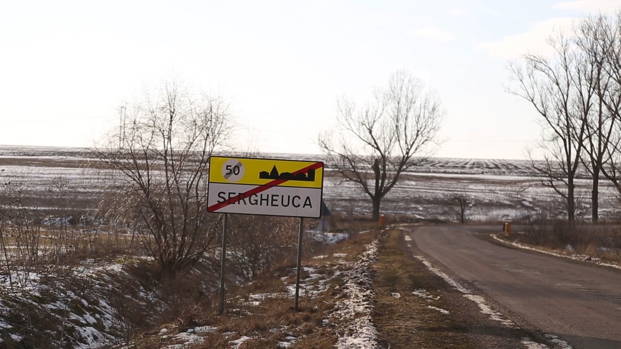 Satele din R. Moldova, tot mai pustii: Localitatea din R. Moldova în care doar doi copii