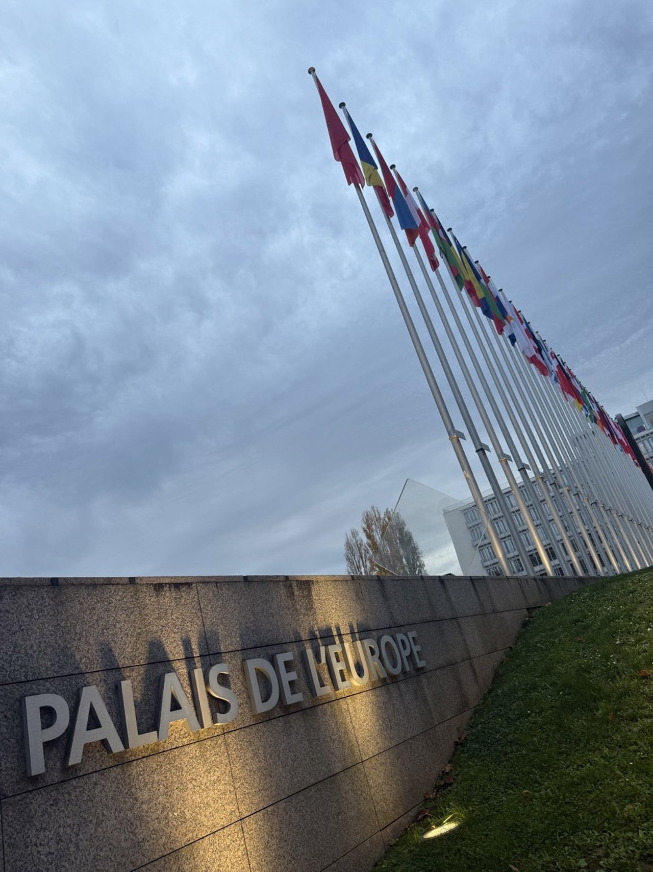 Record negativ la Strasbourg: 48 de cauze noi împotriva R. Moldova și 177 de hotărâri rămase neexecutate în 2025