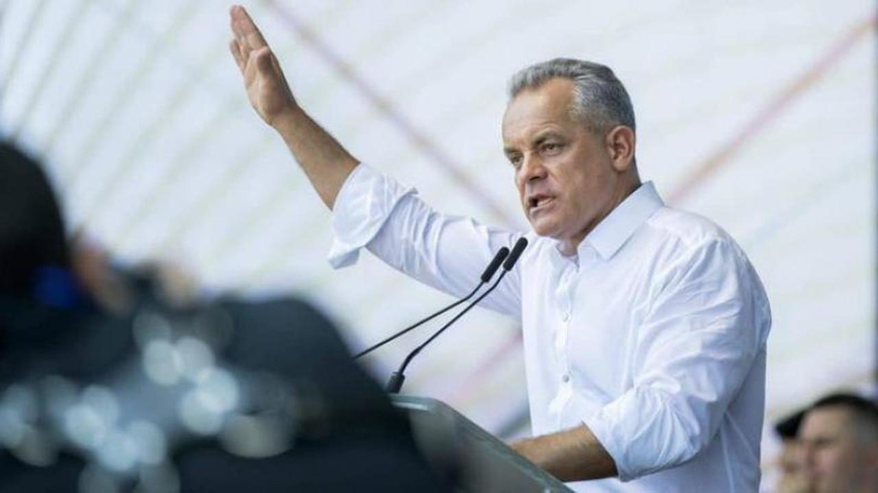 O nouă amânare în dosarul „frauda bancară”: avocatului din oficiu al lui Plahotniuc a invocat o problemă de sănătate și a fost preluat de ambulanță