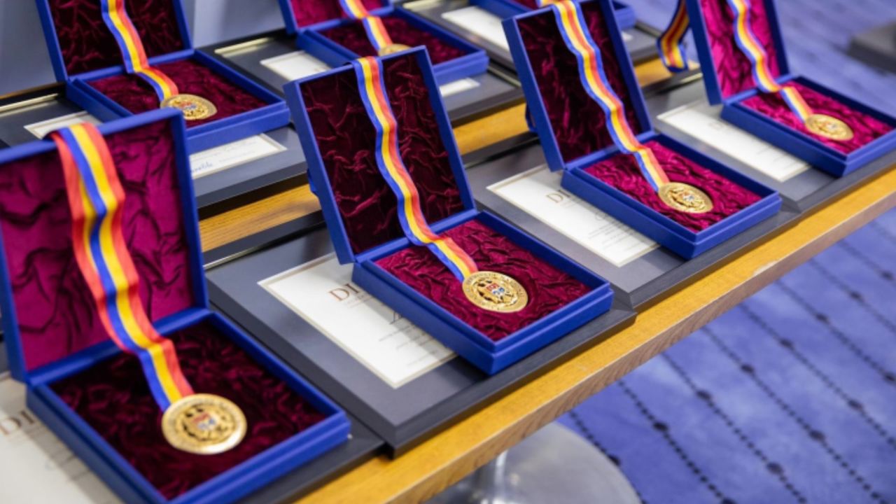100.000 de lei pentru performanțe remarcabile: A început depunerea dosarelor pentru Premiul Național 2026