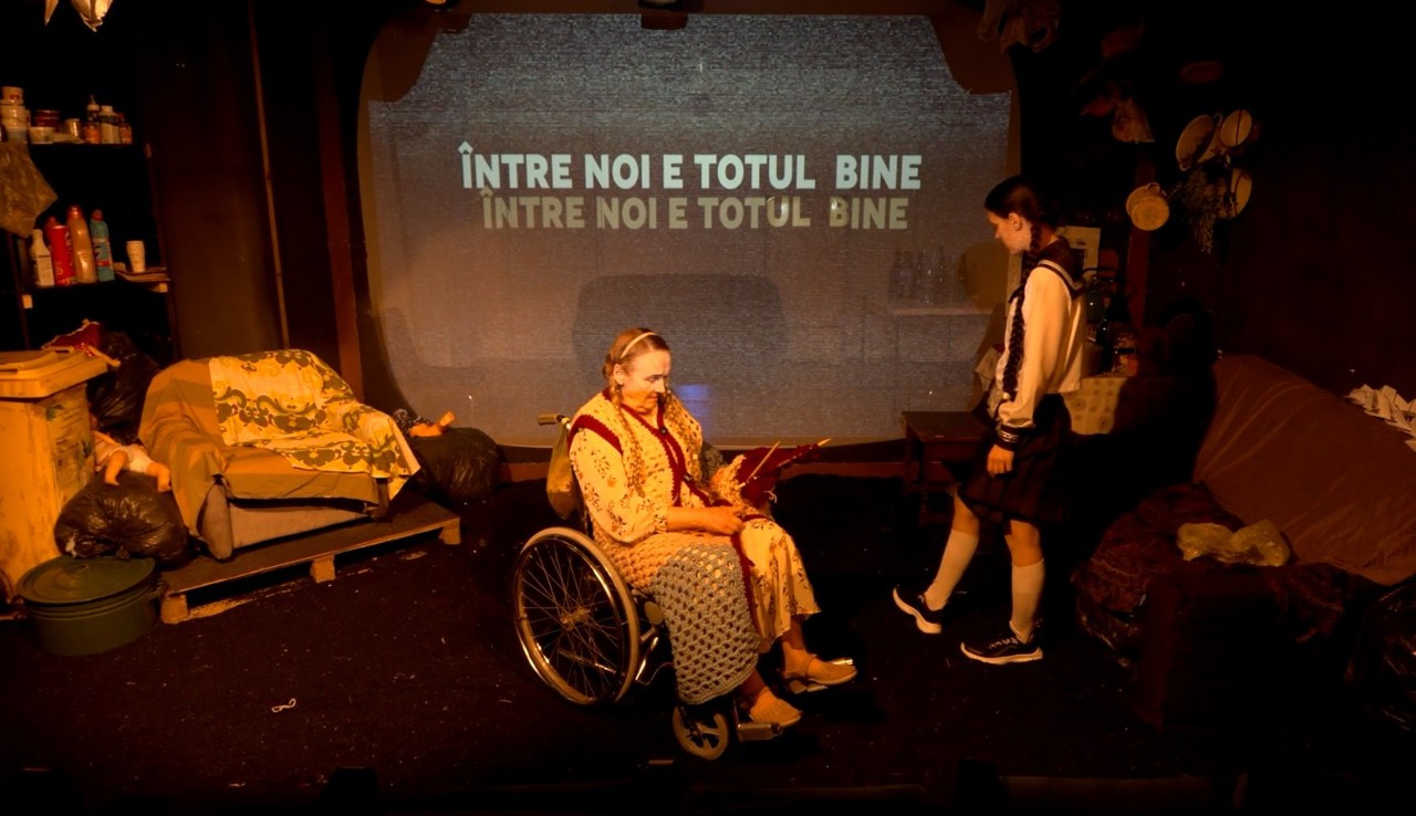 „Între noi e totul bine” - spectacolul care va deschide prima ediție a Festivalului de Teatru Contemporan „Andrei Vartic” 