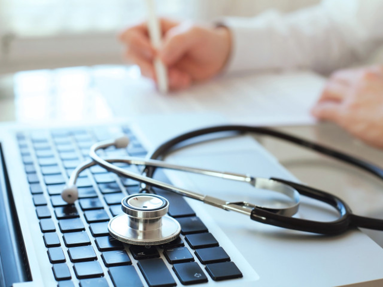 Certificatele pentru concediul medical, eliberate doar în format online: Portalul, lansat oficial