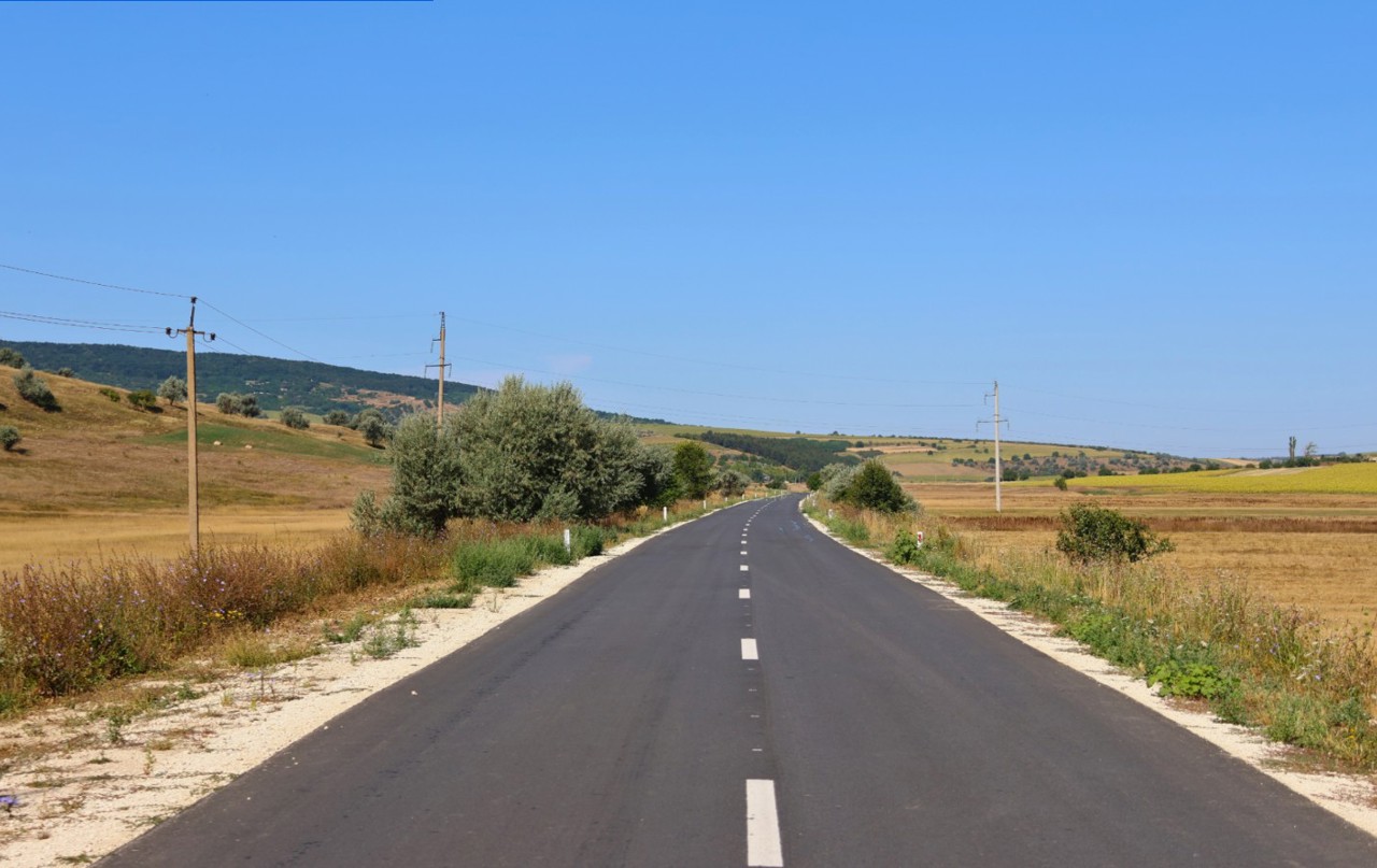 Un drum de 8.5 kilometri din raionul Fălești, reabilitat: Peste 31 de milioane de lei, alocați din Fondul Rutier 