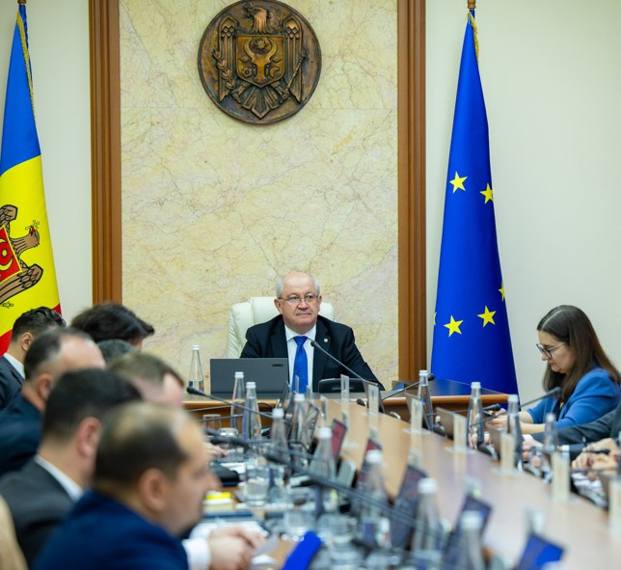 Numiri la Guvern: Patru ambasadori noi și șefi noi la trei agenții naționale