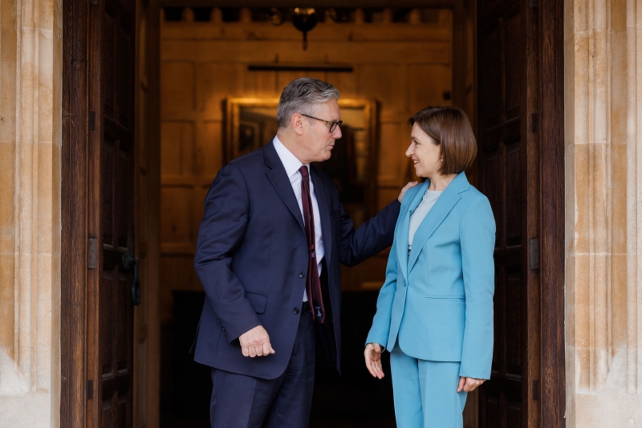 Moldova-UK ties strengthen: Sandu & Starmer meet