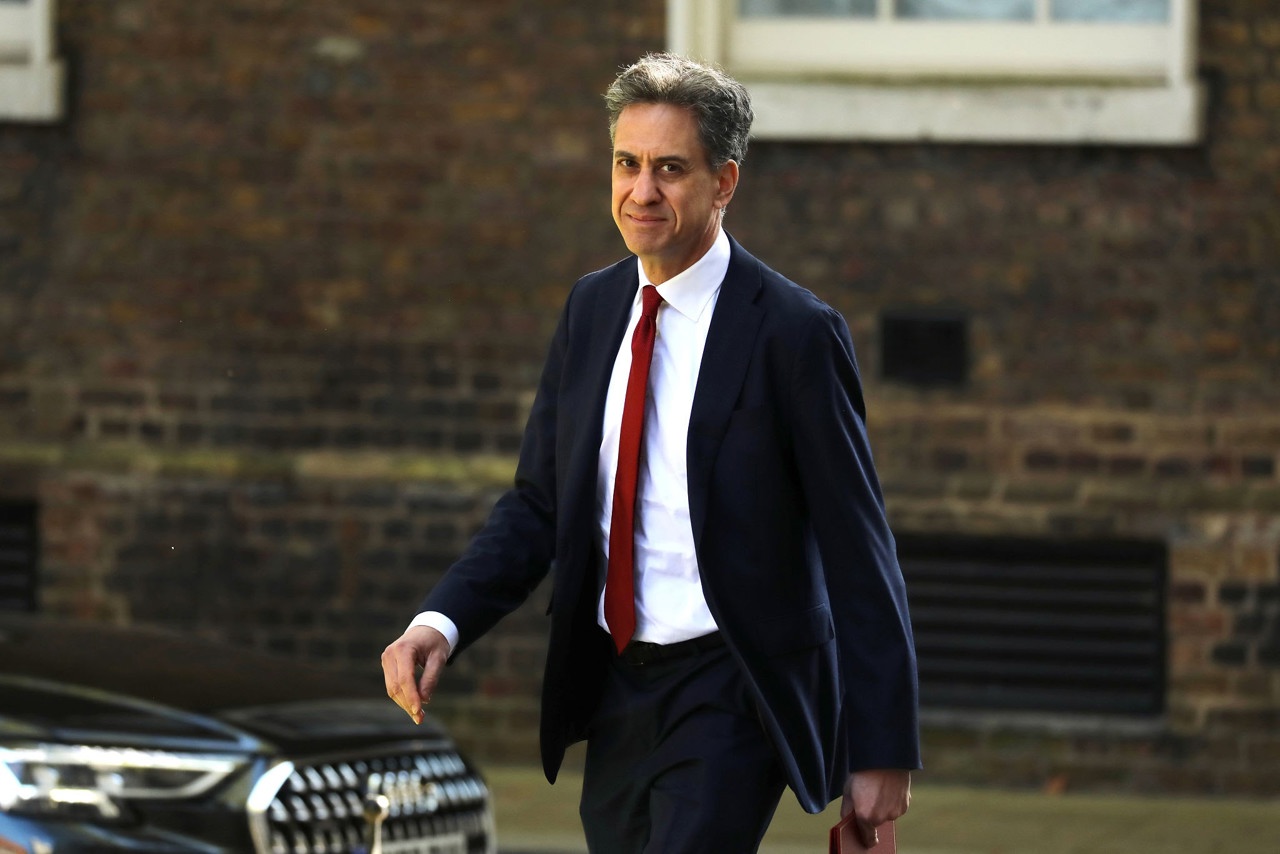 Corespondență Dan Alexe | Ed Miliband, metamorfozele noului șef al diplomației britanice: „Oh, frate, unde ești?”