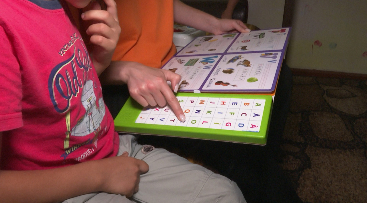 Solidaritate pentru educație: Cum poți ajuta un copil să înceapă școala pregătit