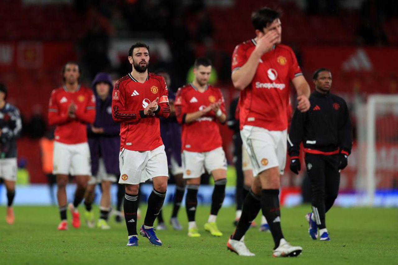 Criză fără sfârșit la Manchester United: „Diavolii Roșii" au fost eliminați din Cupa Angliei 