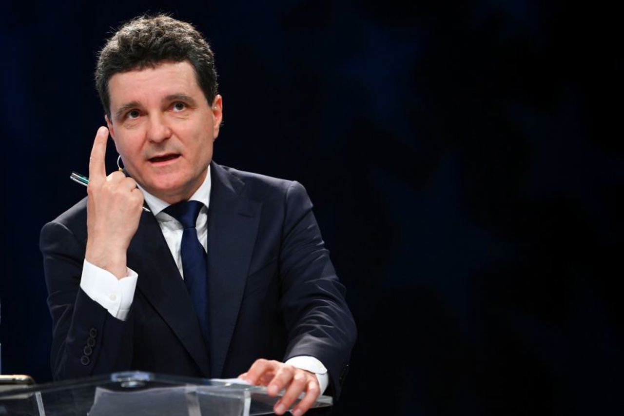 Coalition crisis: Romania’s Social Democrats weigh withdrawal of support for PM Bolojan