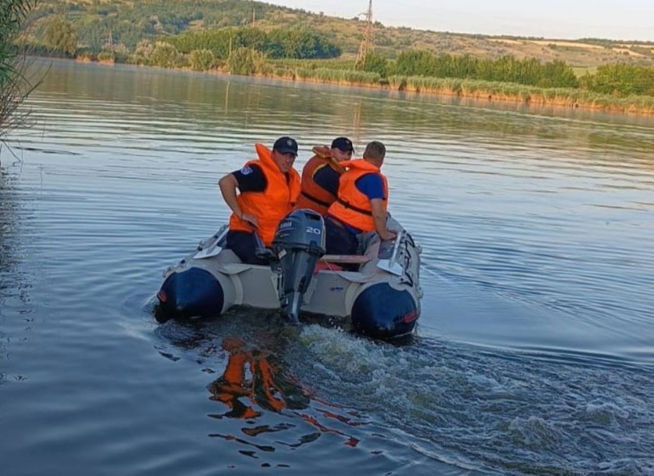 В водоемах Флорештского и Оргеевского районов за сутки утонули три человека