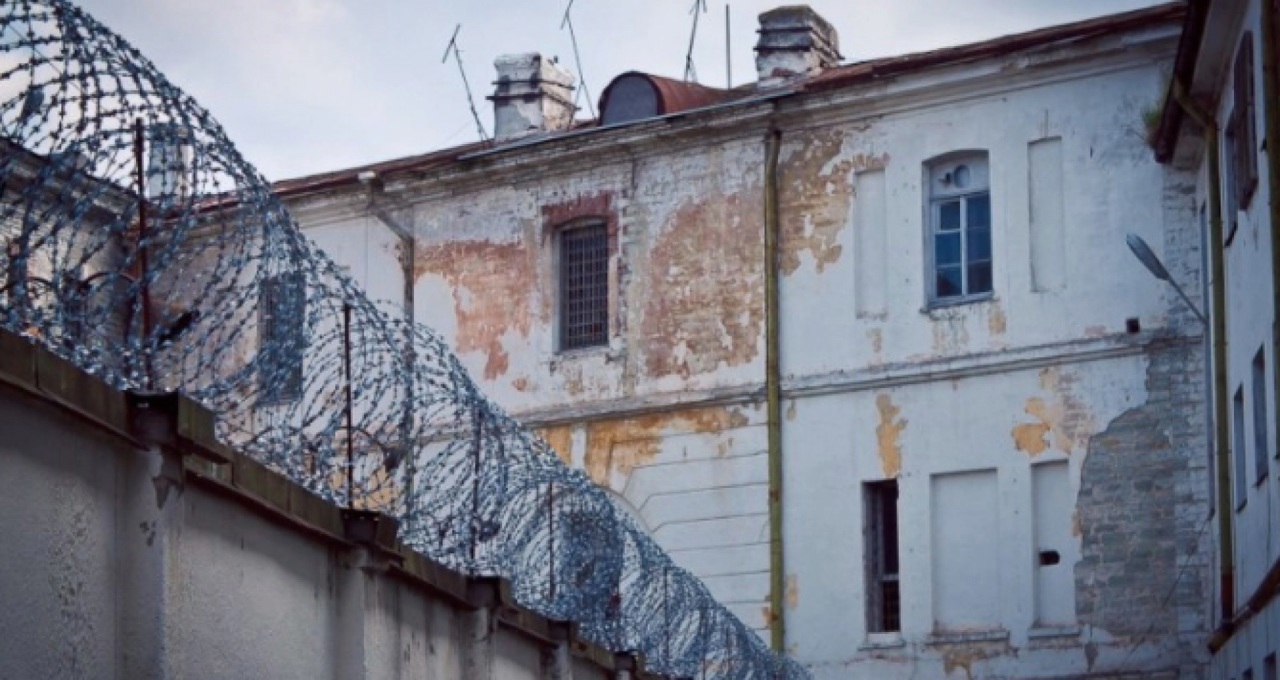 An employee of Penitentiary No. 13 in Chișinău was convicted for helping a female inmate escape “out of pity”