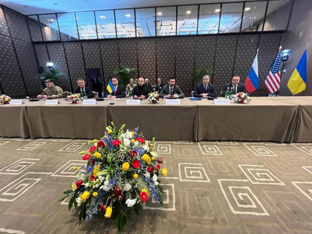 Ucraina urmărește soluții care să apropie pacea: Primele declarații ale lui Rustem Umerov la Geneva