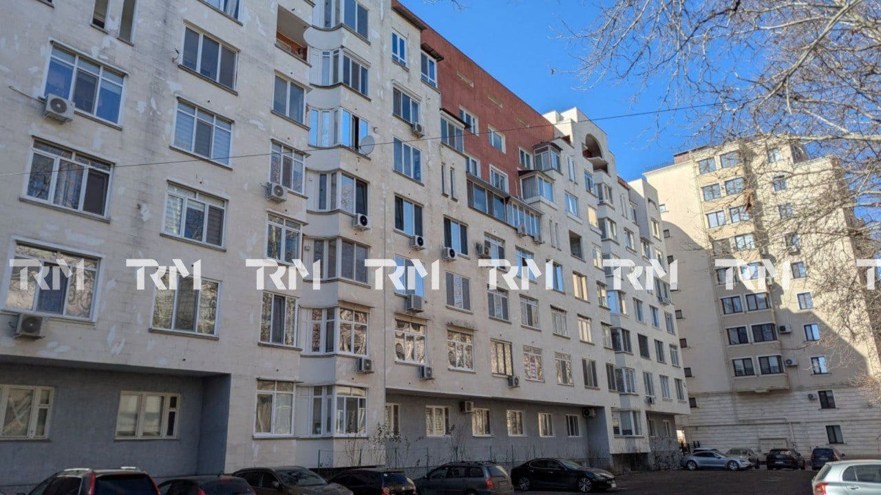 După ce au luptat la Nistru, și-au făcut dreptate singuri: Cum au ajuns 56 de veterani proprietari de apartamente într-un bloc destinat deputaților