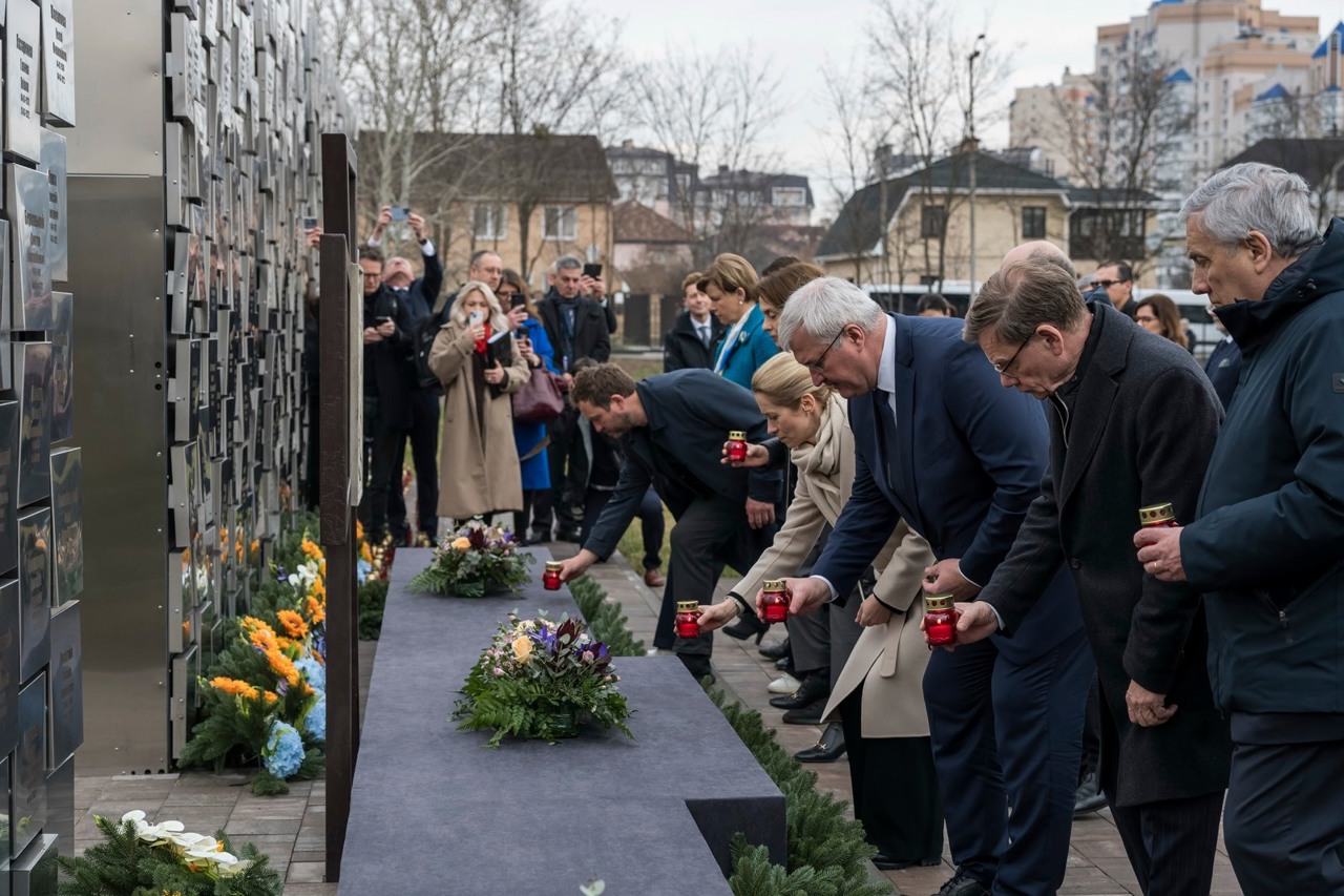 Kaja Kallas, la Bucea: „Fără responsabilizare, nu poate exista o pace justă pentru Ucraina”