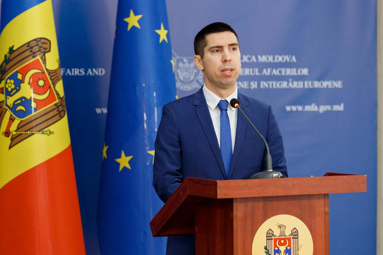 Copiii diplomaților moldoveni nu vor mai primi alocația lunară de 500 de euro. Mihai Popșoi: „Cu regret, constatăm o reacție virulentă”