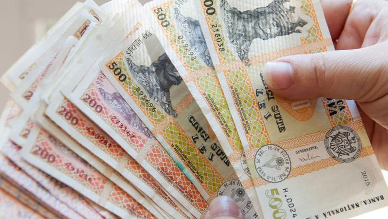 6,300 lei minimum wage prompts pay hikes for Moldovan state workers