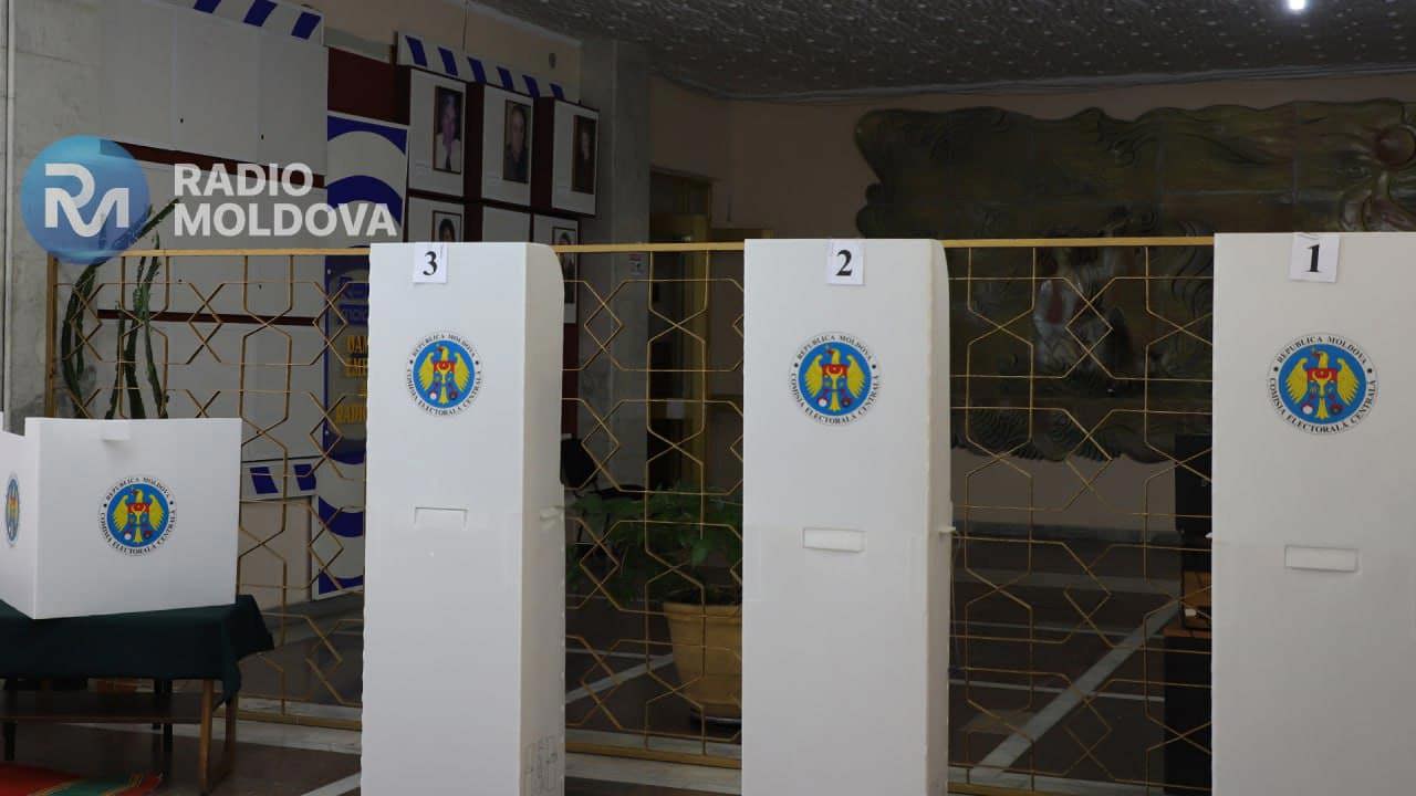 LIVE TEXT // Alegeri locale generale în Republica Moldova: Secțiile de votare s-au închis. Până la 21:00 au votat 41,4 la sută dintre alegători