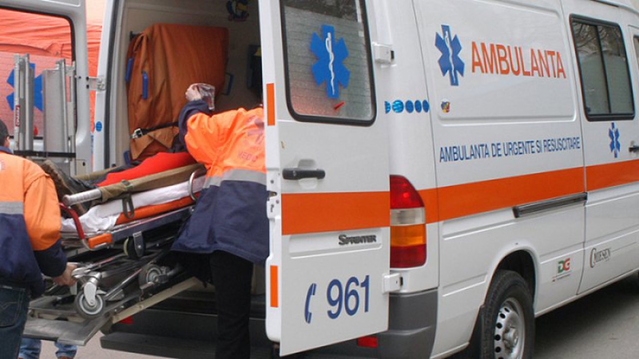Un medic de pe ambulanță ar fi fost agresat în raionul Telenești. CNAMUP: „Îndemnăm oamenii să manifeste respect”