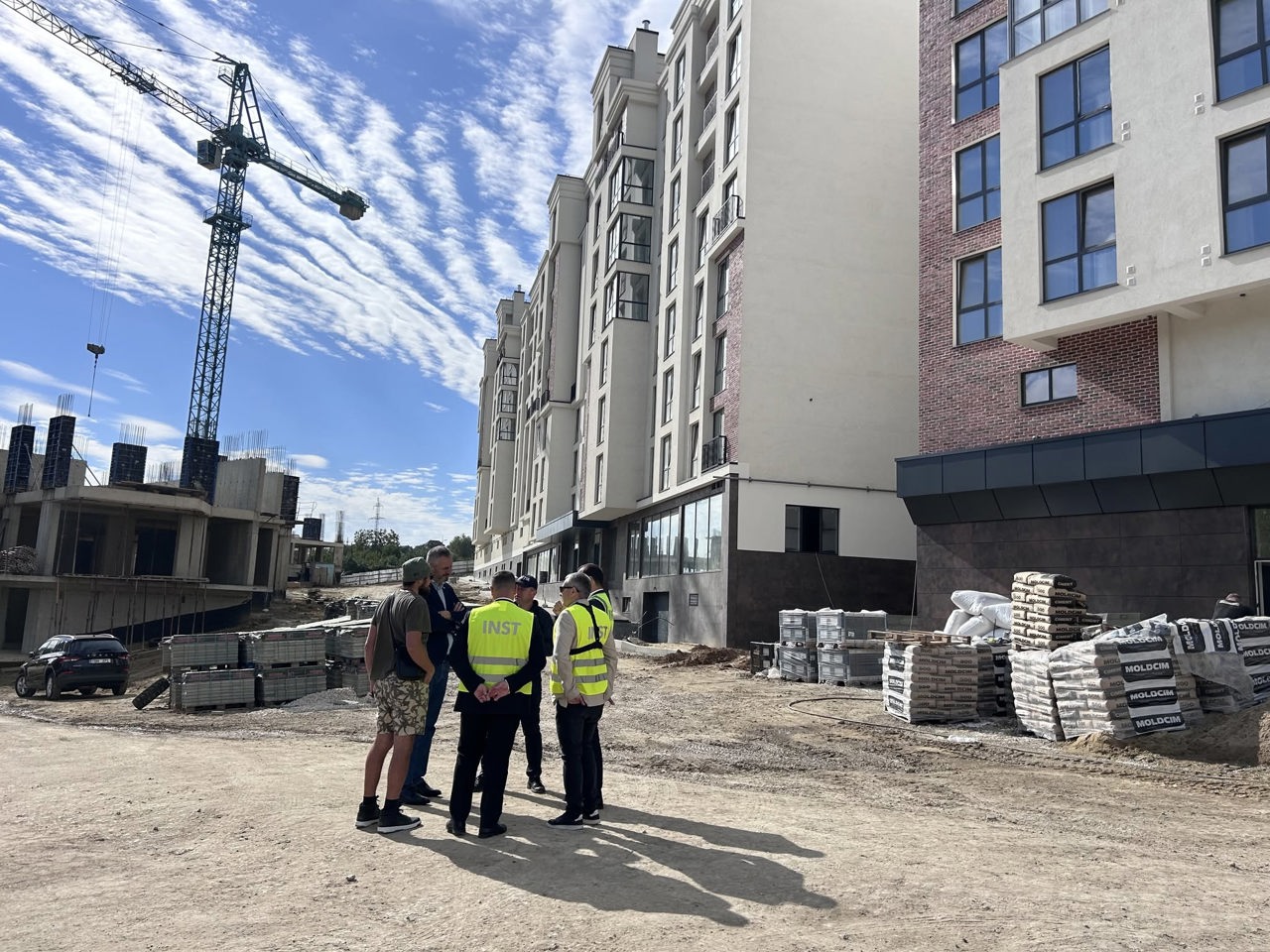 Construcții ilegale la Codru: INST a dispus sistarea lucrărilor pe strada Schinoasa Vale și a sesizat CNA