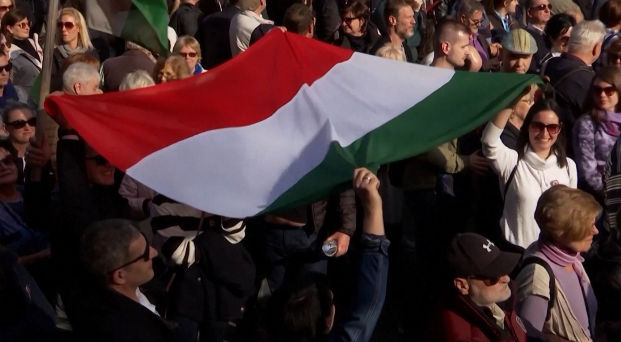 Alegeri cu miză mare în Ungaria: Acuzații de interferență și sondaje contradictorii