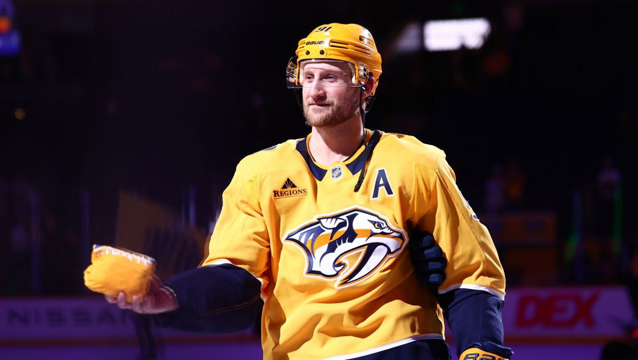 Steven Stamkos se apropie de 600 de goluri marcate în NHL